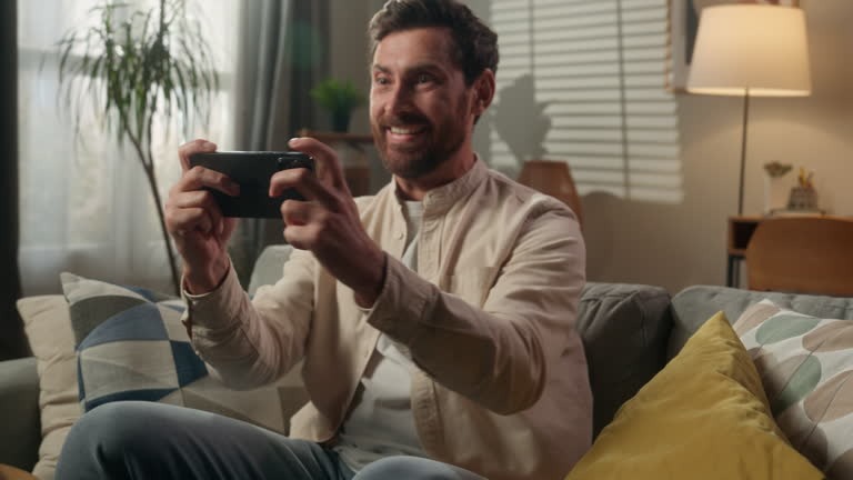 A Detailed Look at Casino and Sports Features Offered by 813bet